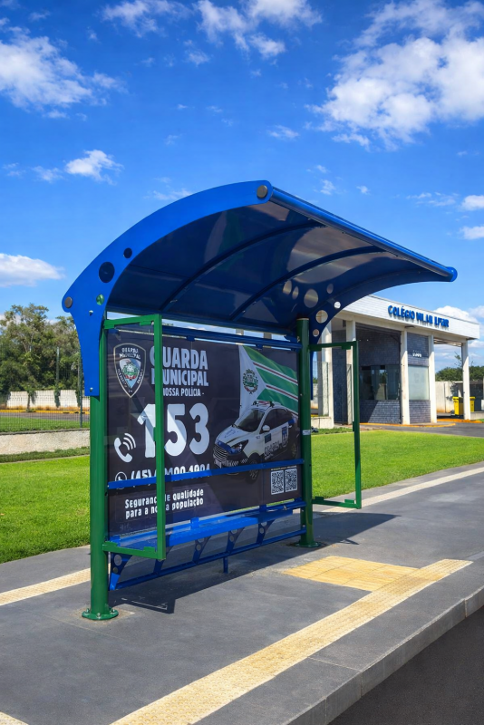 ABRIGO  ARAUCÁRIA QUATRO LUGARES